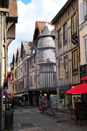 Troyes (Aube)