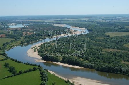 La Loire (Nièvre)