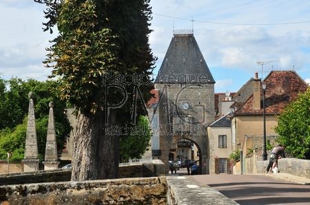 Noyers sur Serein (Yonne)