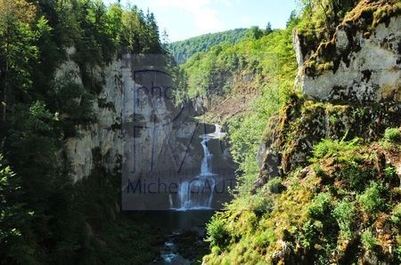 Cascade de la Billaude (Jura)